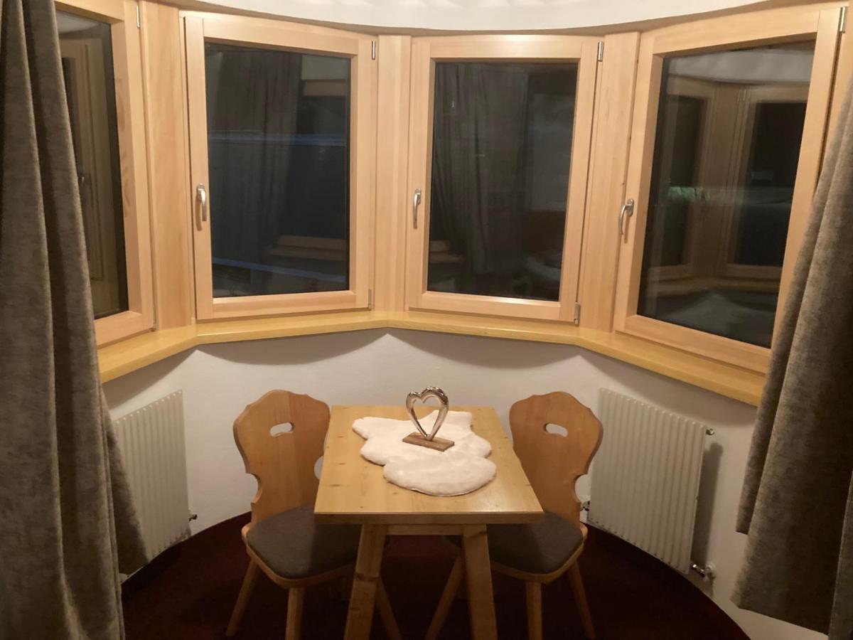 Garni Apart Wallamotta Silvretta Card Premium Betrieb Galtür Exterior foto